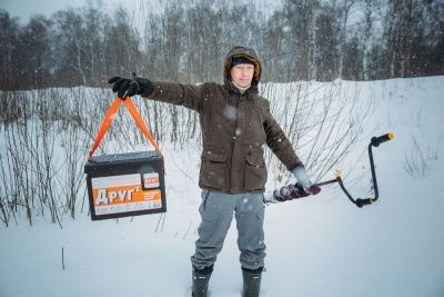 Рыболовный ящик Кемпинг Ворлд (Camping World)  "Друг-2" 20 л цвет черный