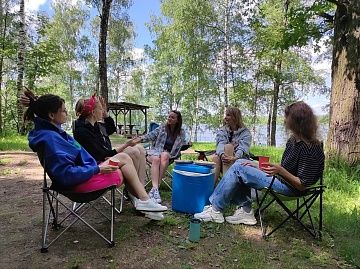 photo_5422338044914162567_y.jpg